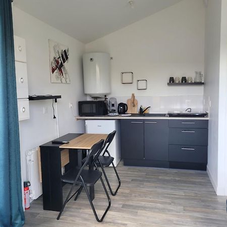 Le Studio Saint-Pierre-Montlimart Luaran gambar
